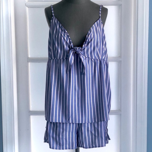 Jenni Other - 🎉🎊HP🎉🎊 JENNI Printed Cami & Shorts Pajama Set